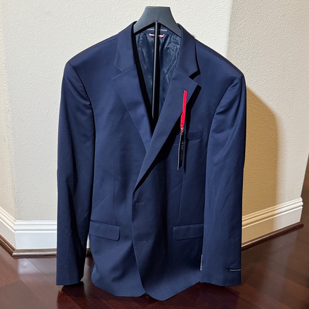 Tommy Hilfiger Navy Men's Blazer (48R)